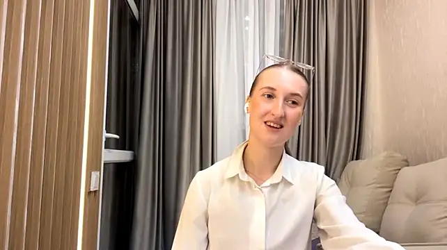 GainfulCoil live cam on StripChat