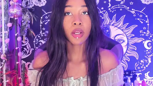 Gaia_Gatex live cam on StripChat