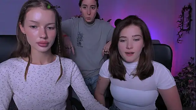 khloebeauty webcam