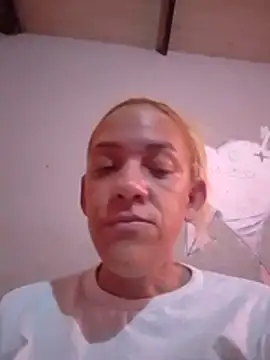 Hot-mamy06 live cam preview