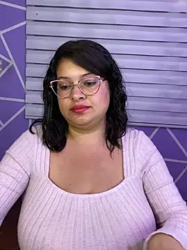 MiiaaJoness