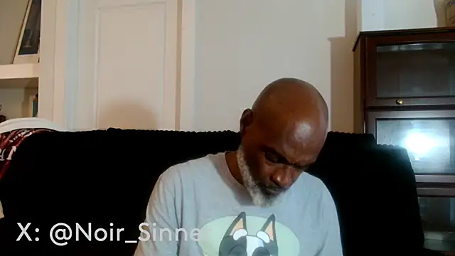 sinnernoir live cam preview