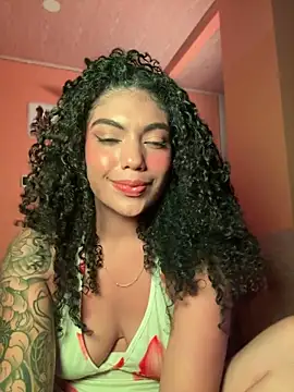 Morenayaa webcam stripchat model stream image