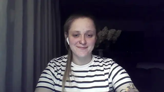 LeaWetGirl