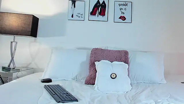 CarolinaGlamour live cam preview