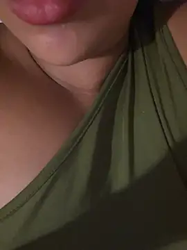 Sexlove1xo webcam
