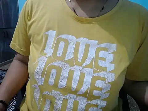 Anika09