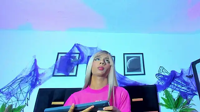 Natasha_knoxx