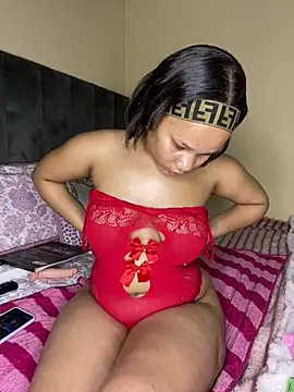 SexxyAsHellly
