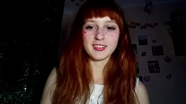 CristinPiccirillo live cam preview