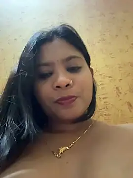 RedQQueen webcam