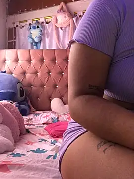 Rachellcooperrr webcam stripchat model stream image