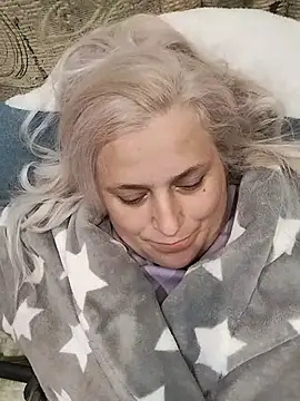 NyushaLollipop