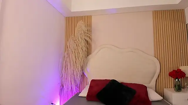 Mia__Rose_