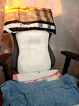 Mollyyy88 live cam on StripChat