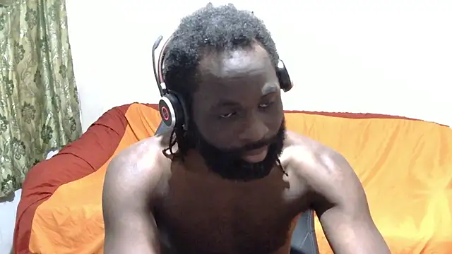 Darkkras live cam on StripChat