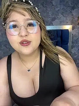 Mia-Laurentt
