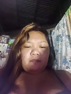 Yummyasssexy webcam stripchat model stream image
