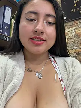 _Sarah-Office1 webcam