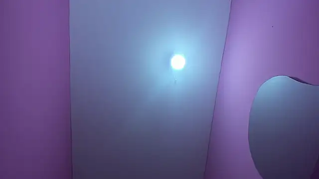 MiaCollinsz webcam stripchat model stream image
