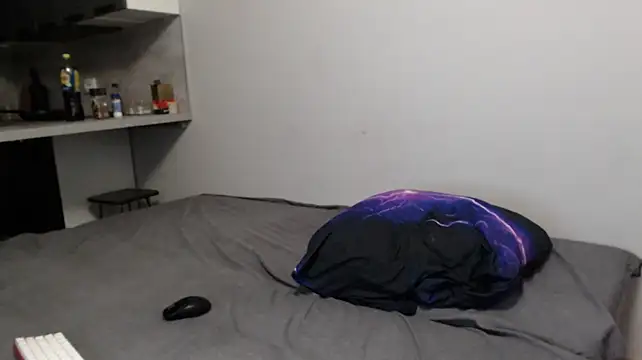 Student_Oliver's room