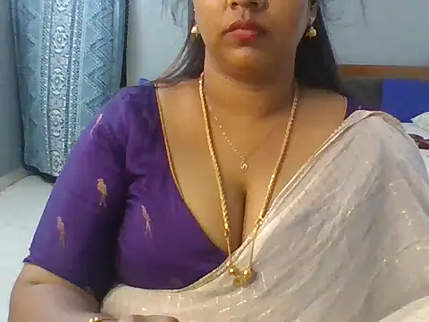 Tamil_hot_Meenu
