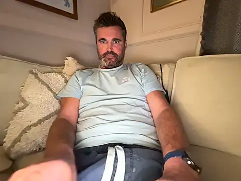 CyprioteWhitefly live cam on StripChat