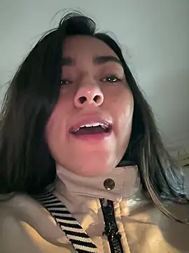 canelleGarces webcam stripchat model stream image