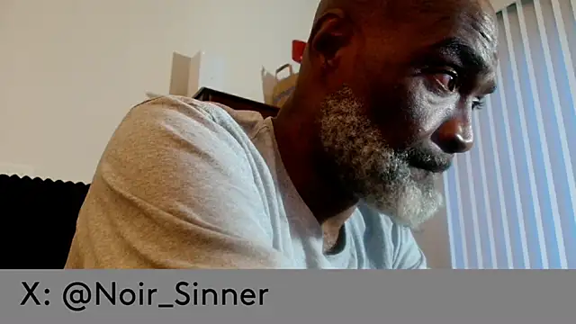sinnernoir live cam preview