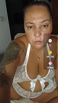 islandwoman