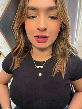 jenn_fit webcam