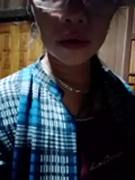 Mye_kiss webcam stripchat model stream image
