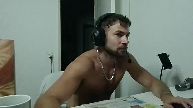 alpha-hunk
