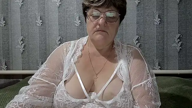 ElzaJewel live cam preview