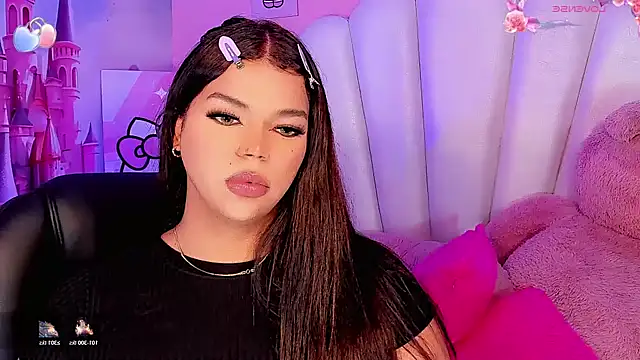 Keira_Fox31
