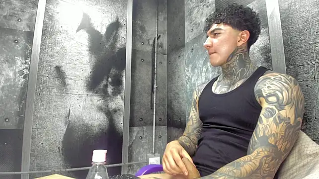 Gury_tattoo