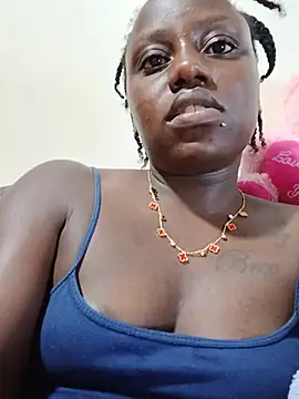 Ebony_Bree