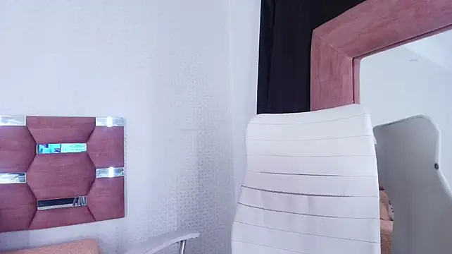 mia_celestee