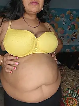 Husn_Malika77