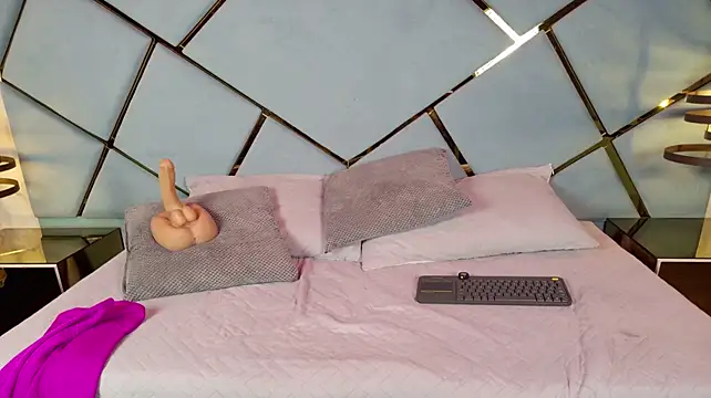 Melanie_sm