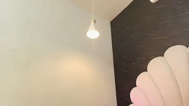 kissme_luna webcam