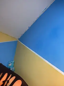 Laulin_TayyyX