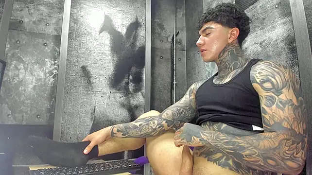 Gury_tattoo