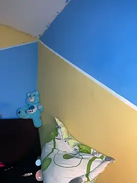 Laulin_TayyyX