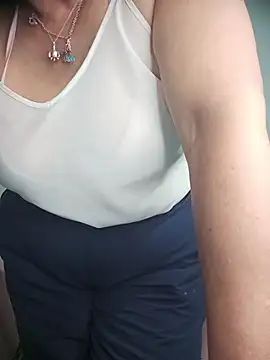 dangerous_milf live cam preview