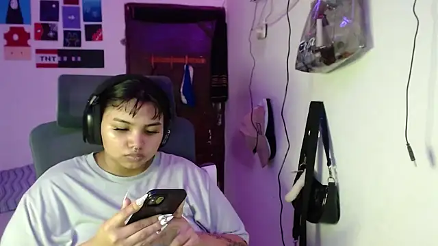 kimy_19 live cam preview