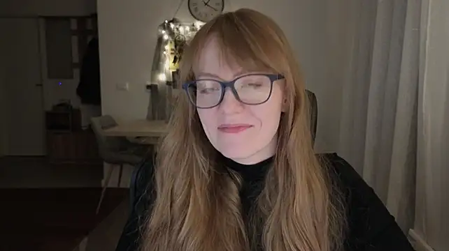 Aurora_Velvett_