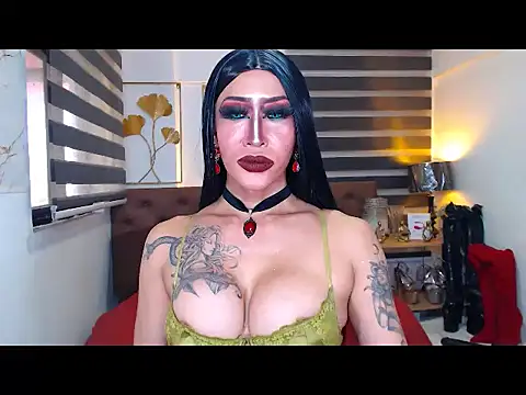 DominateMistressTyra