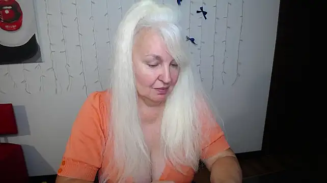 BlondyLeeBest live cam preview