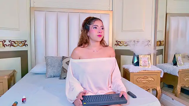 ArianaNovax